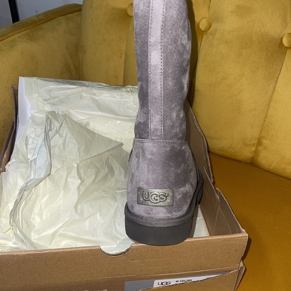 Brand New Authentic UGG Celvin Boots Fully Lined - Picture 1 of 5